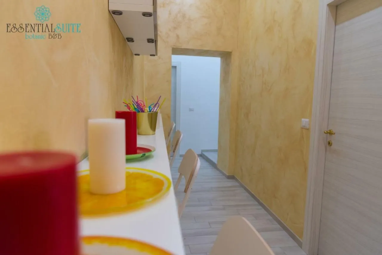 Essential Suite B&B Botanic Napoli Italia